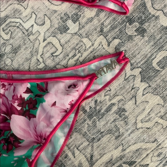 Pitaya wild Valencia Pink Floral swim Set size‎ XS - Picture 3 of 9